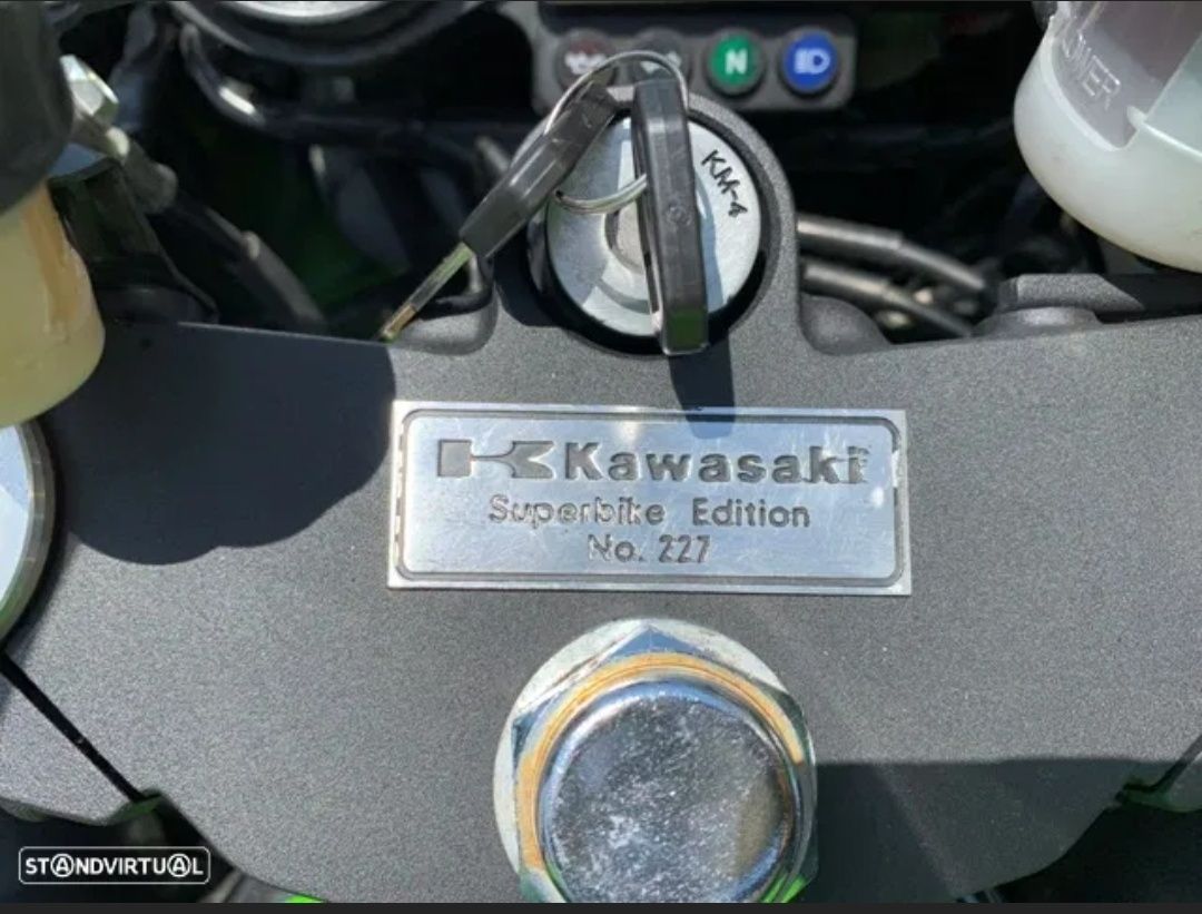 Kawasaki ZX7R Superbike Edition ()