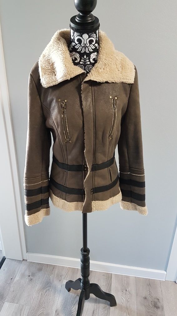 Kurtka kozuszek BikBok xs/s 34/36 khaki brąz