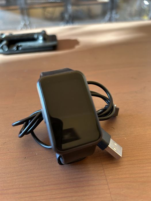 Huawei Fit (TIA-B09)