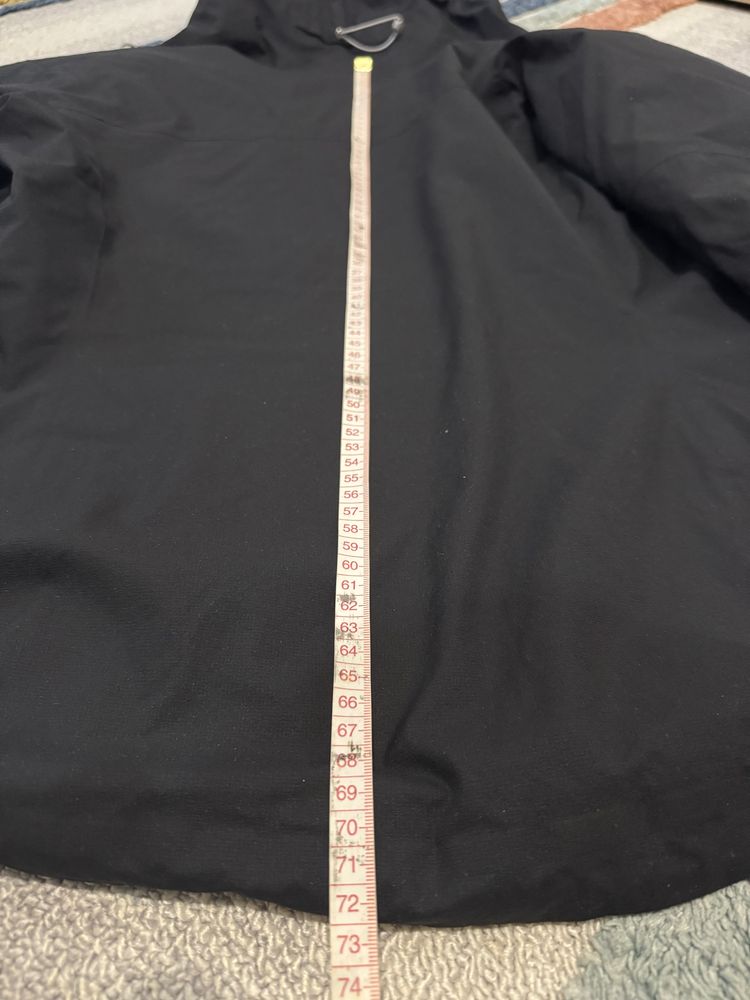 Жіноча куртка The North Face Summit Series HyVent Alpha, оригінал