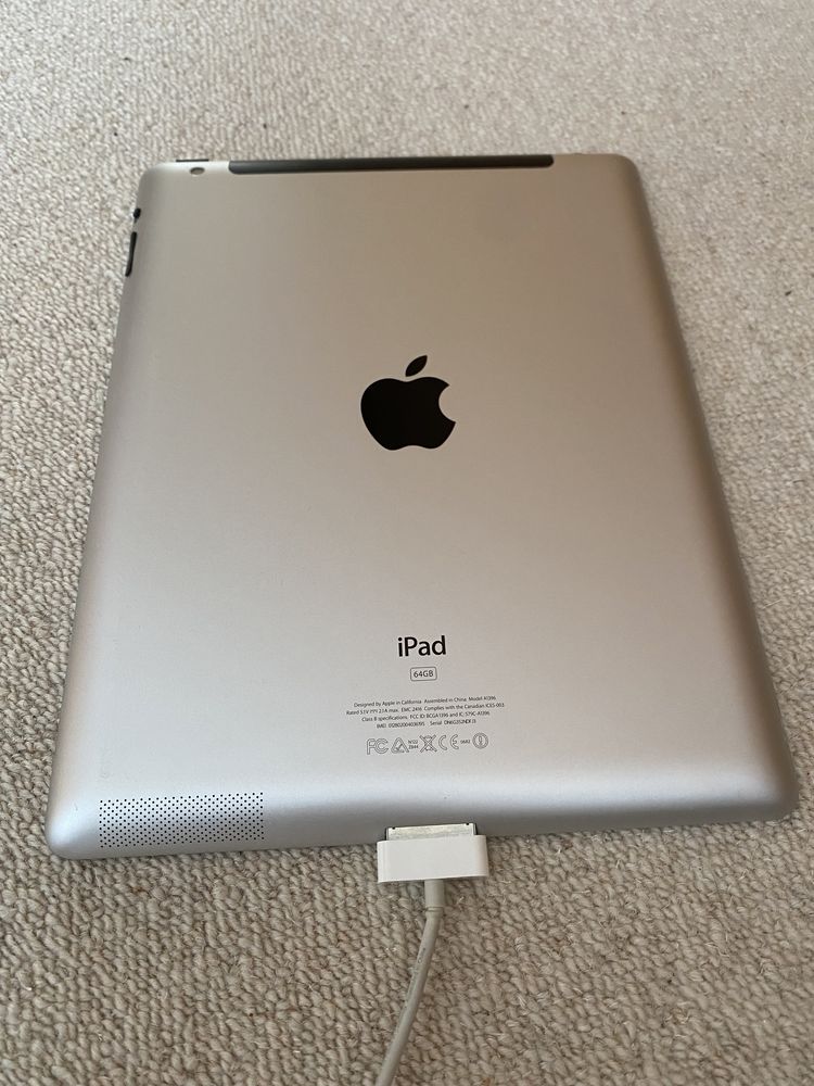 iPad 64GB srebrny wifi + cellural