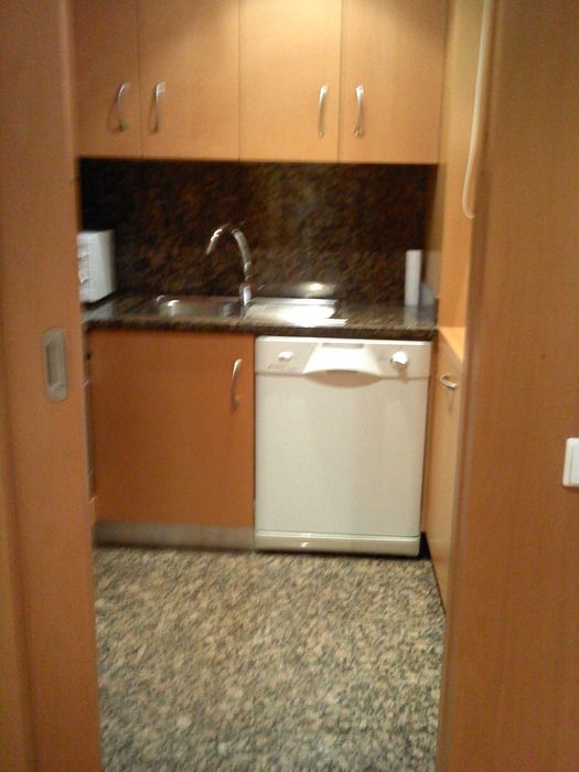 Aluga-se T1 kitchenette