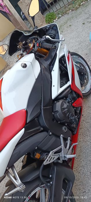 YZFR1 Troca por outro estilo de mota apenas 35mil kl