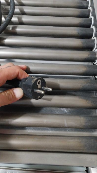 Opiekacz rolkowy do parówek hot dog 14-rolkowy