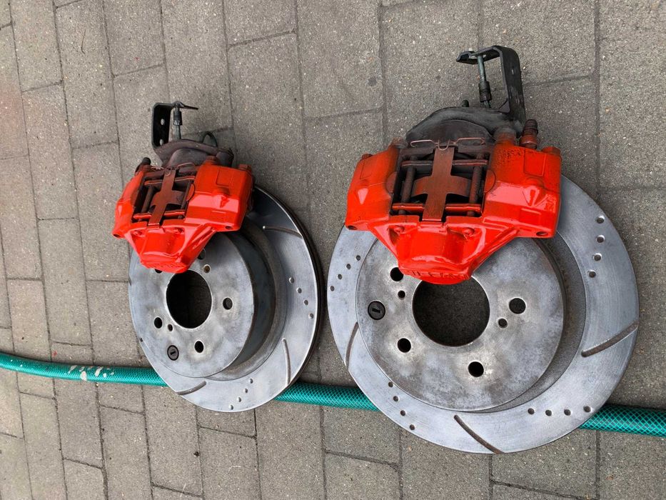 Nissan 300ZX tylne hamulce 2-tłoczkowe + sportowe tarcze 200sx s15 sky