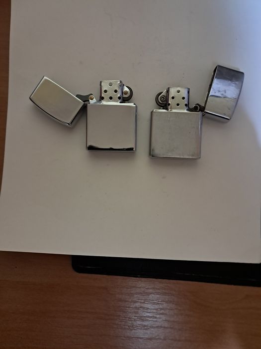 Stare zapalniczki na gaz