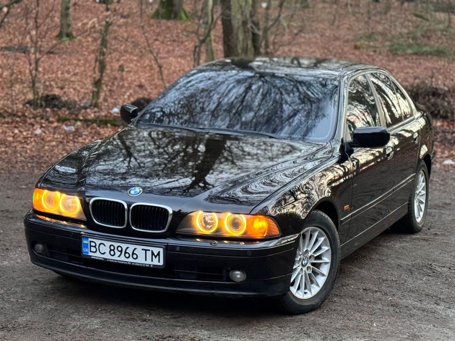 Продам BMW e39 525i