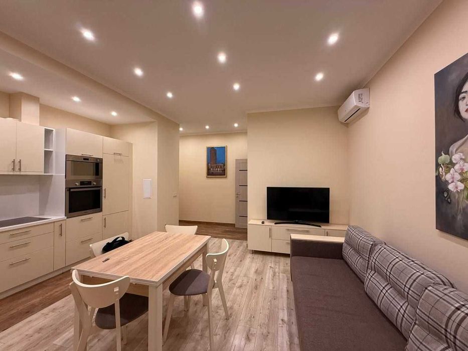 3-кімнатна квартира з сучасним ремонтом в ЖК Престиж Холл