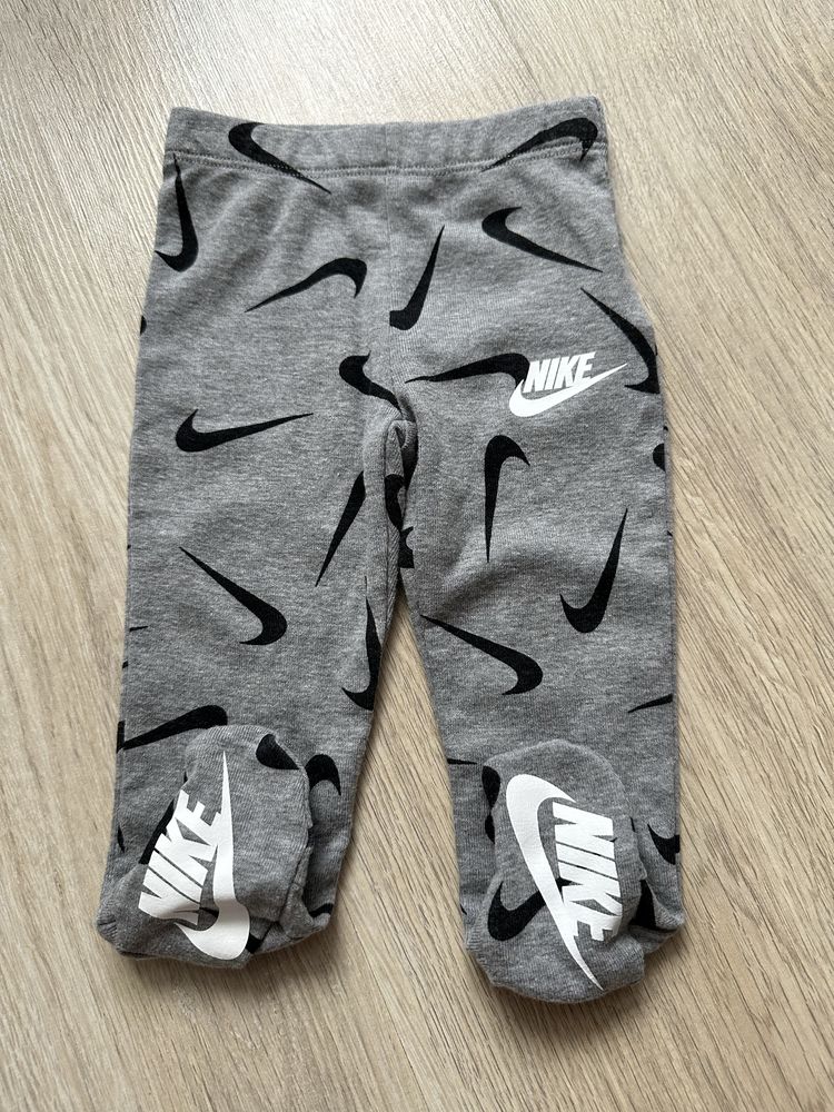 Костюм Nike для немовляти 56-62