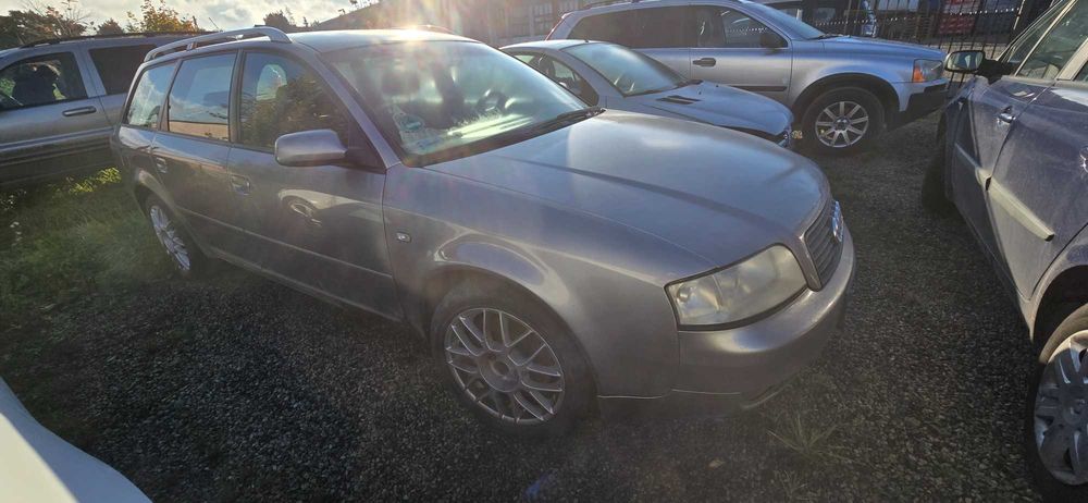 Audi A6 C5 uszkodzona