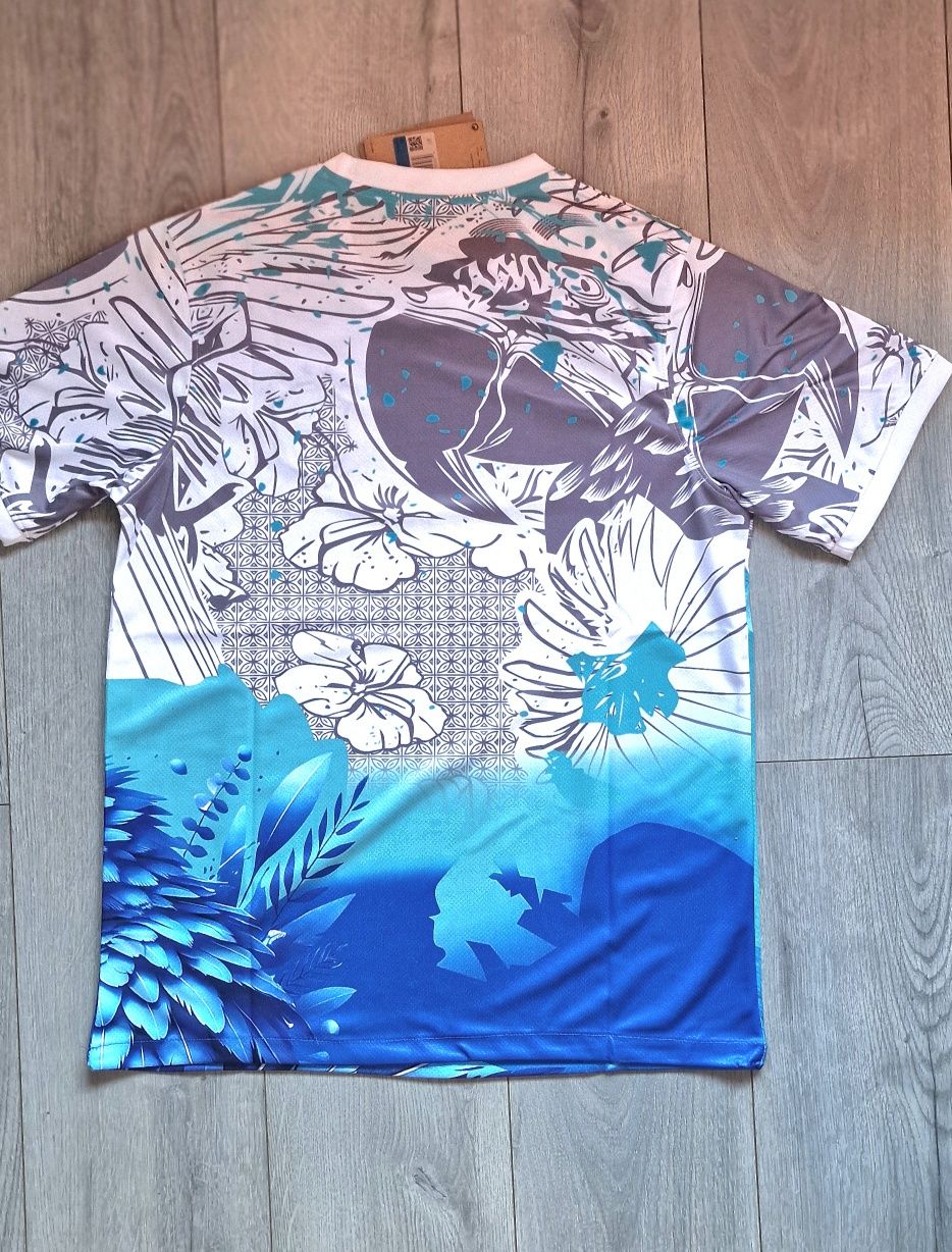 Camisola nova com etiqueta nunca usada