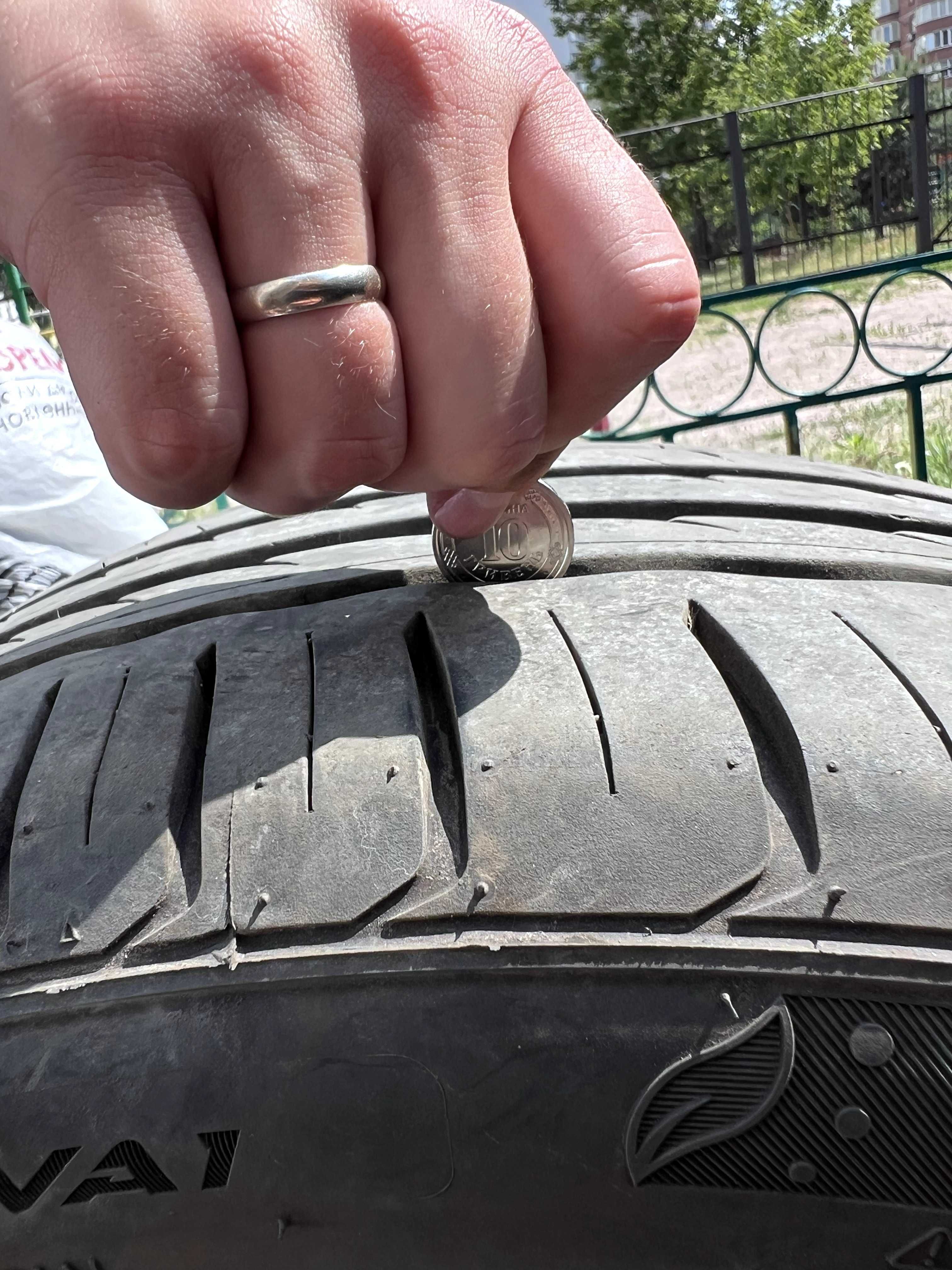 Шини РОЗПАРОВКИ 255/40 R19 Firestone FireHawk (2)/ Sailun Atrezzo (2)