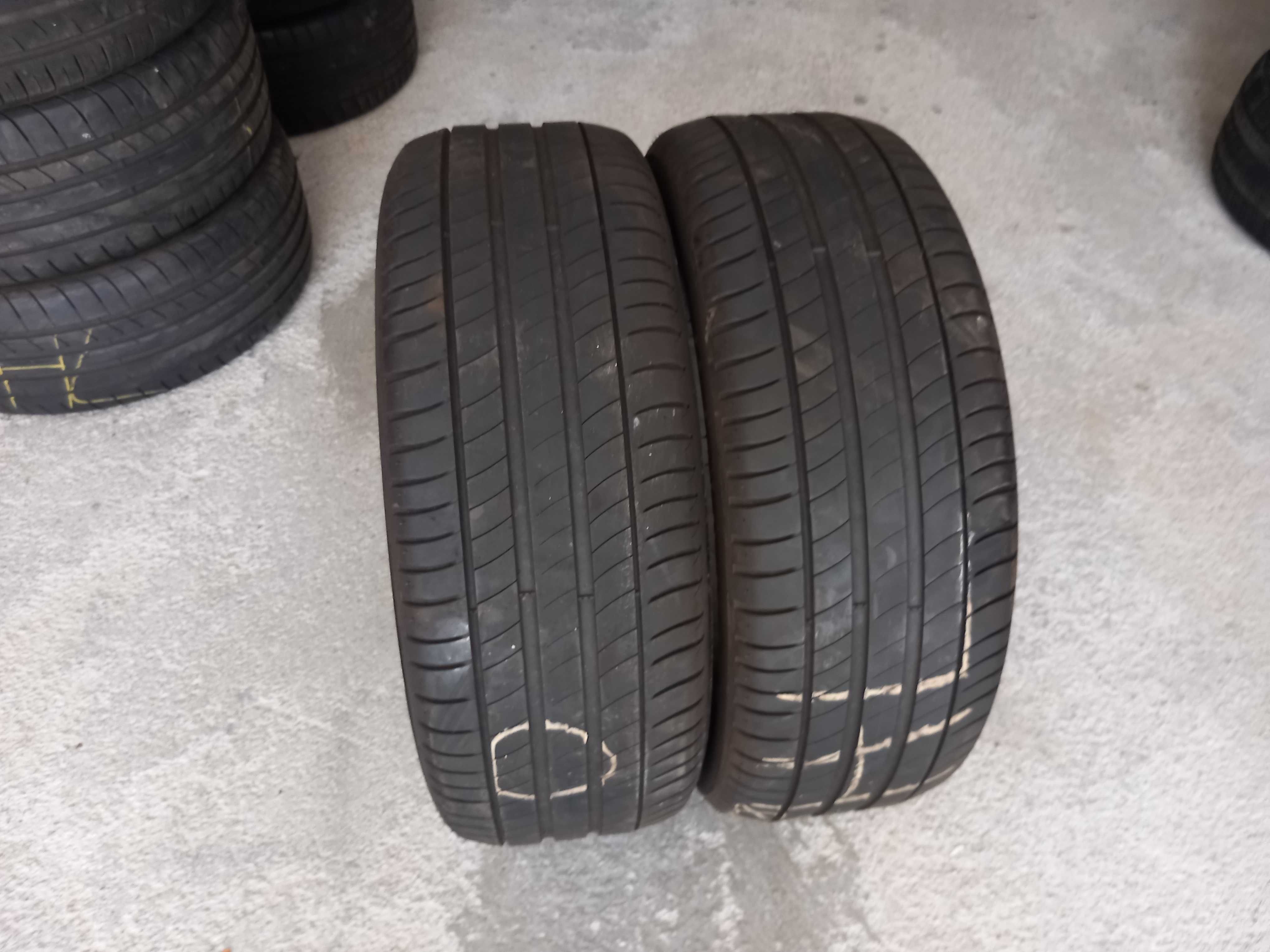 4 pneus 215/50R18 Michelin e Bridgestone