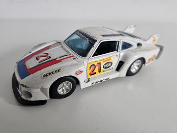 Porsche model metalowy w skali 1/24 vintage made in Hong kong