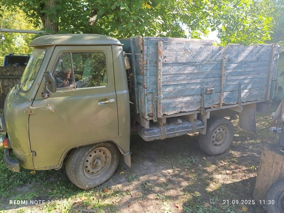 Продам бортовой уаз