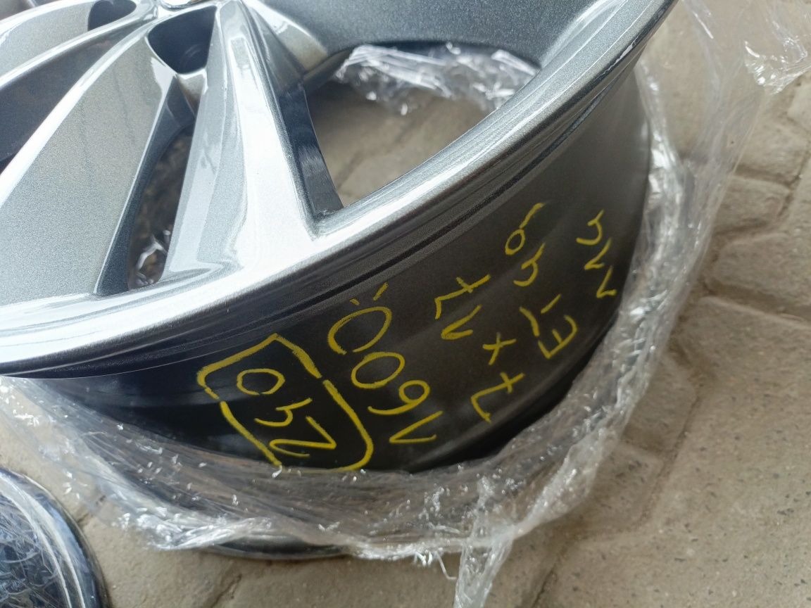 Felgi aluminiowe oryginalne Renault 5x114,3 et49 7jx17