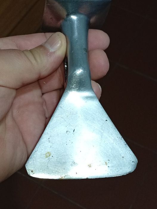 Martelo com Cutelo sem cabo para picar e cortar carne