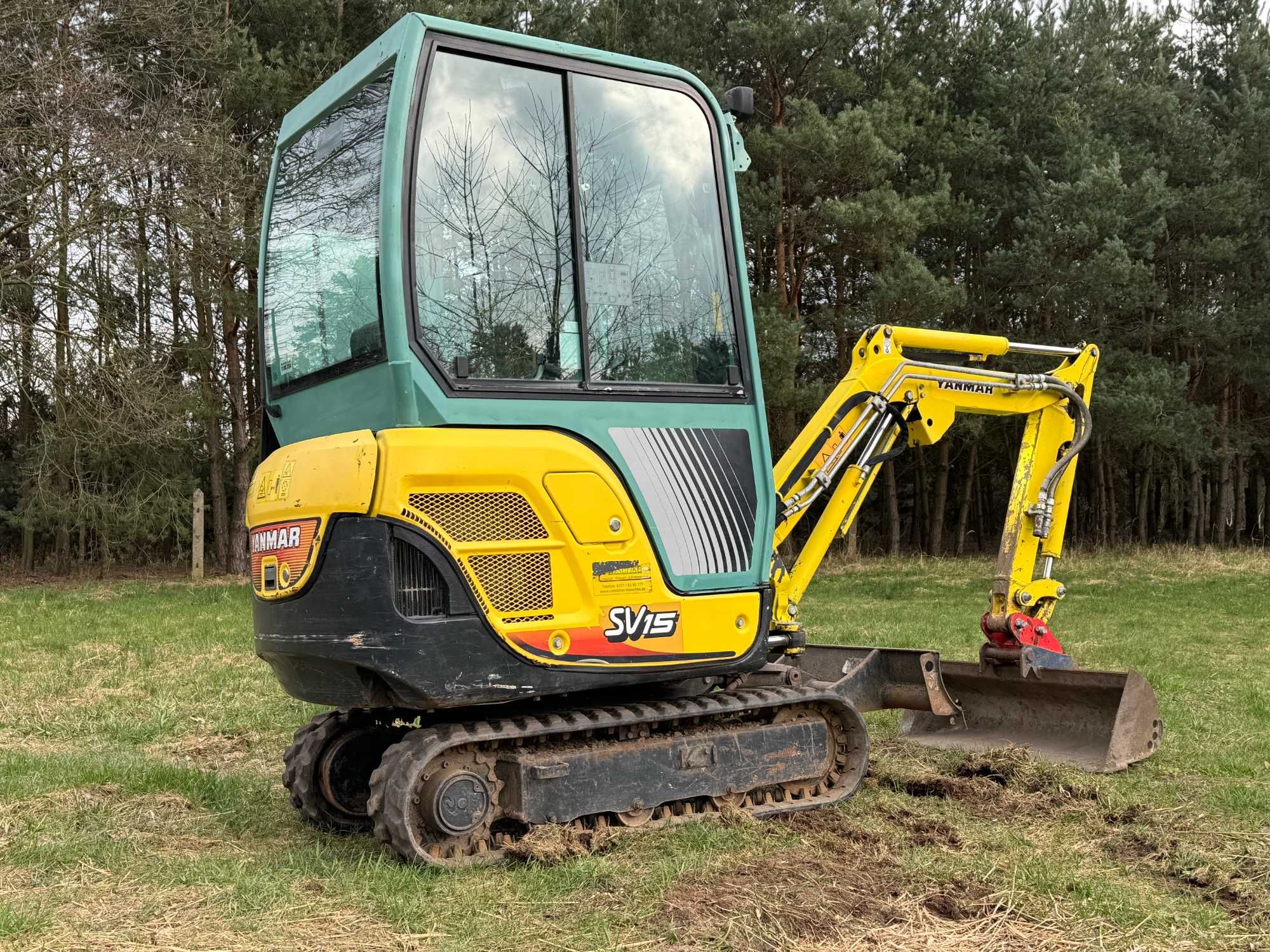 Minikoparka 1.6T Yanmar SV15 SV16 SV17 SV18