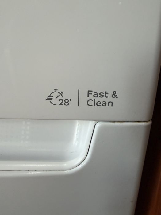 Maquina de lavar loica