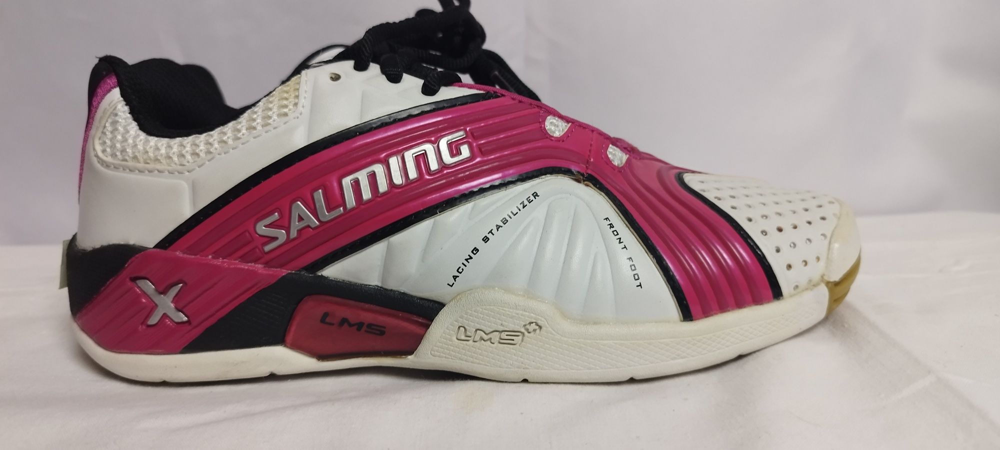 Nowe damskie buty halowe do unihokeja Salming 37
