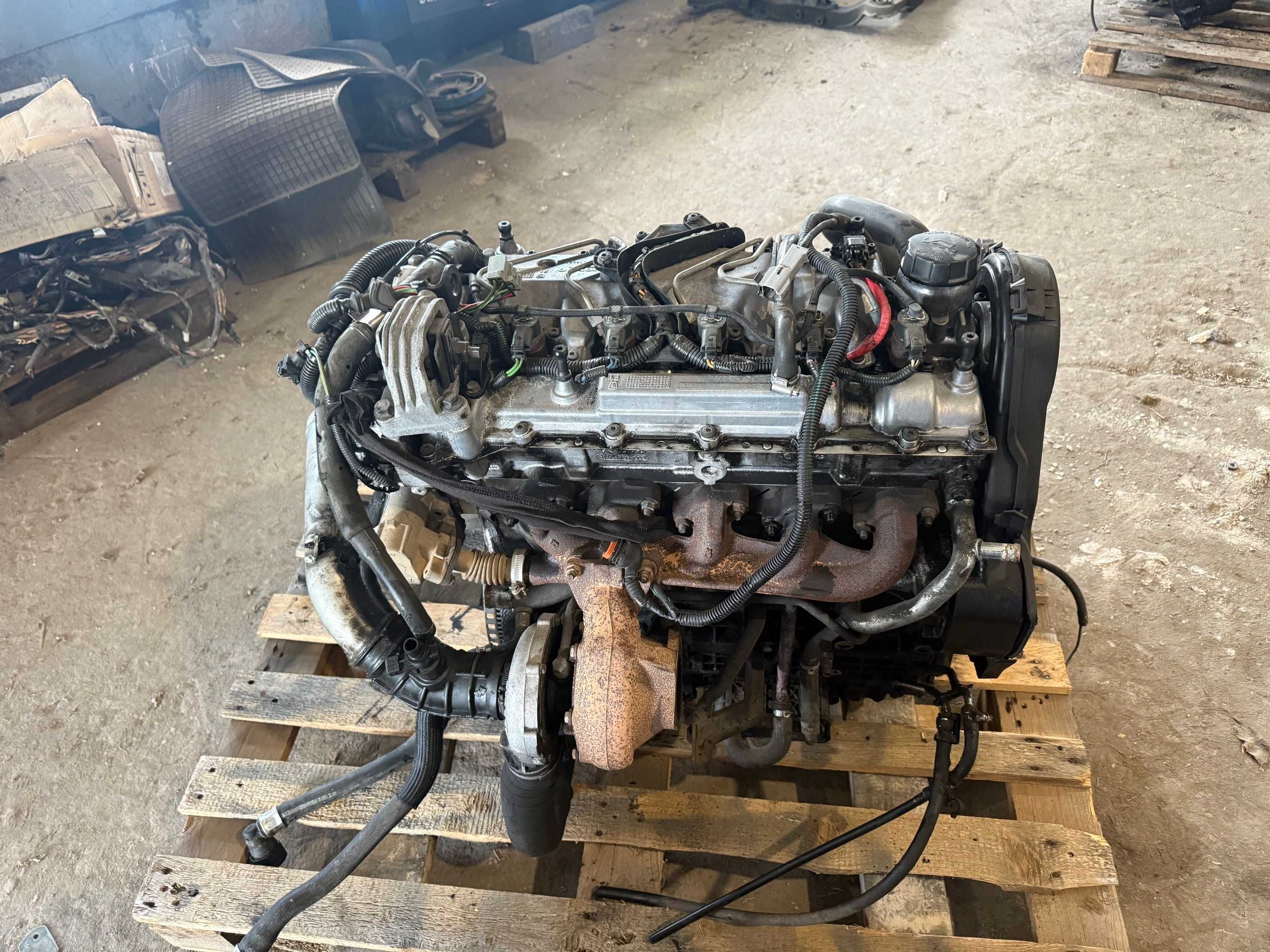 Volvo V70 Silnik kompletny 2.4 D5 163KM D5244T