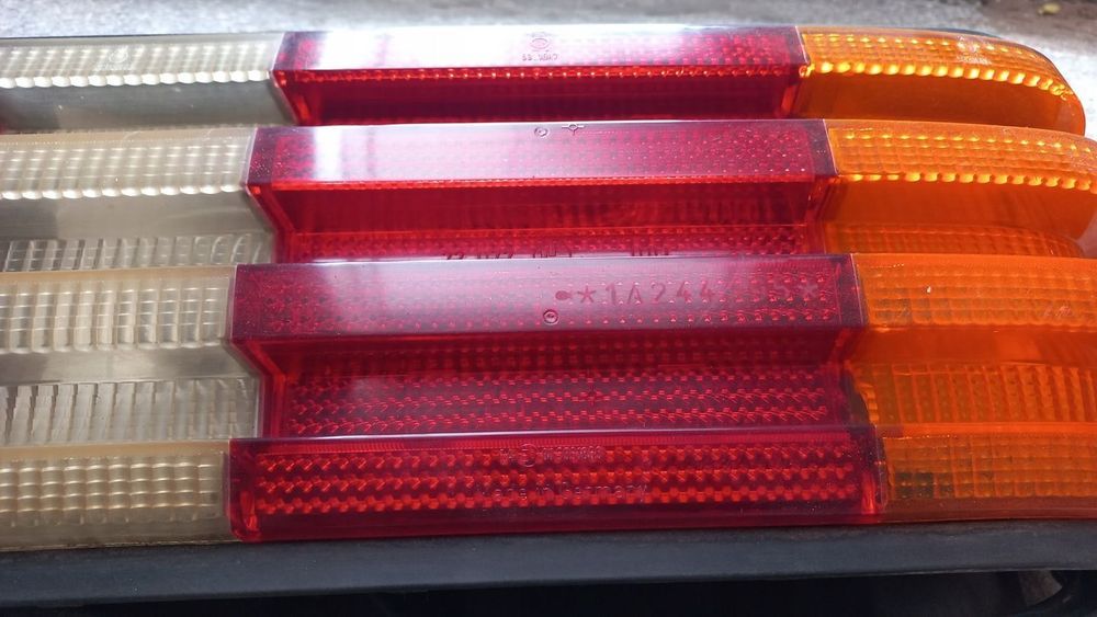 lampa tył prawa mercedes w126 sec oryginał wwa