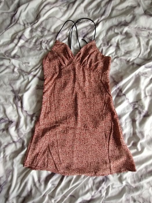 Sukienka na ramiączkach rozmiar s na m