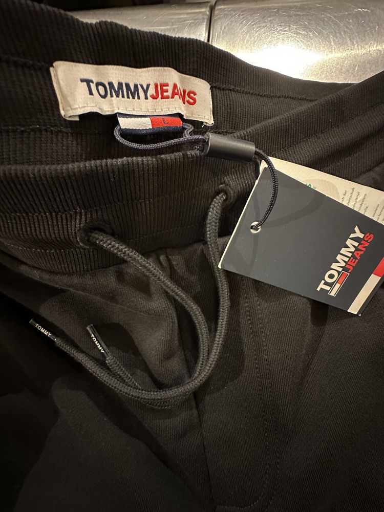 Tommy Hilfiger jeans spodnie dresowe męskie S 36 czarne dres