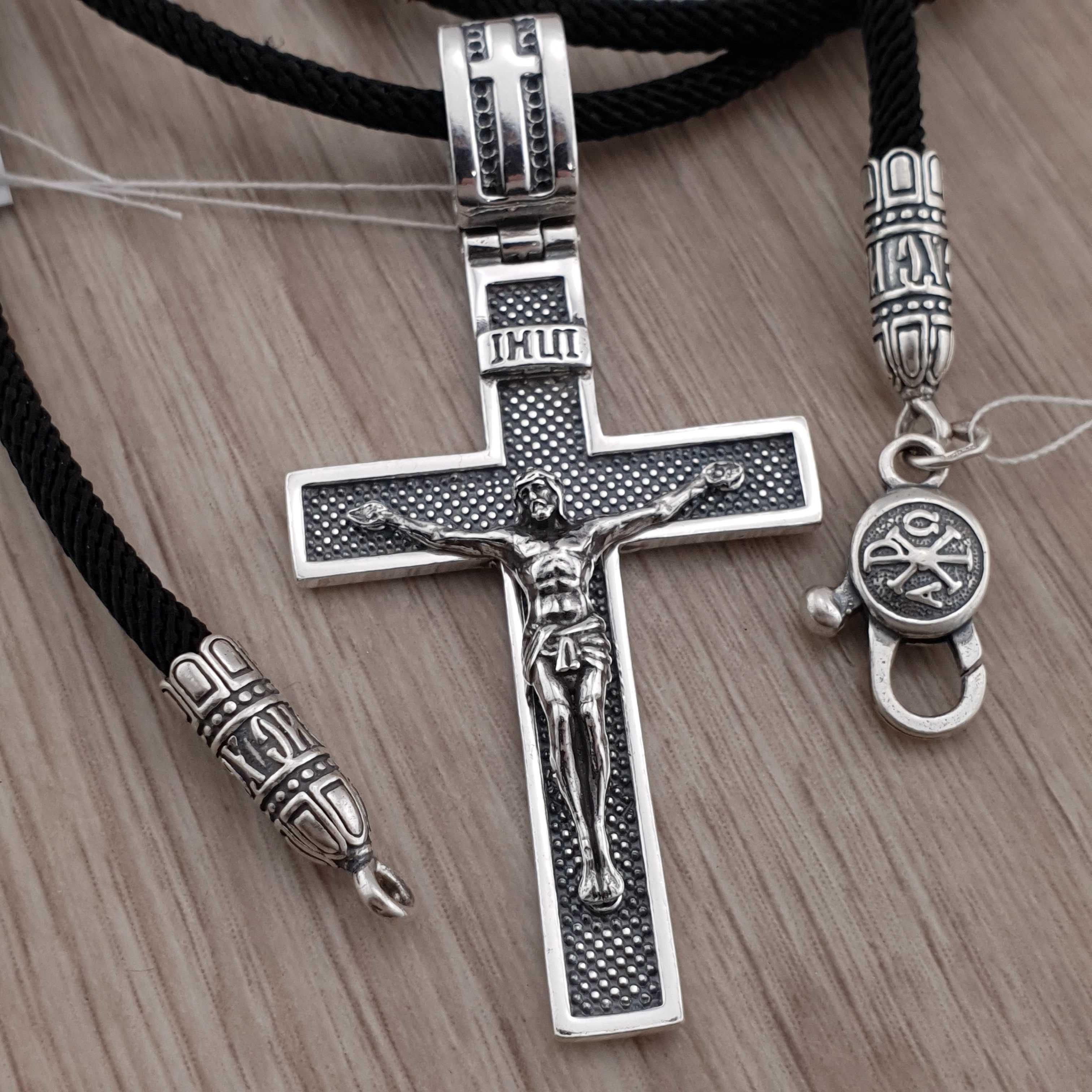 Мужской серебряный крест и шнурок шелк. Шнур і хрестик срібло 925