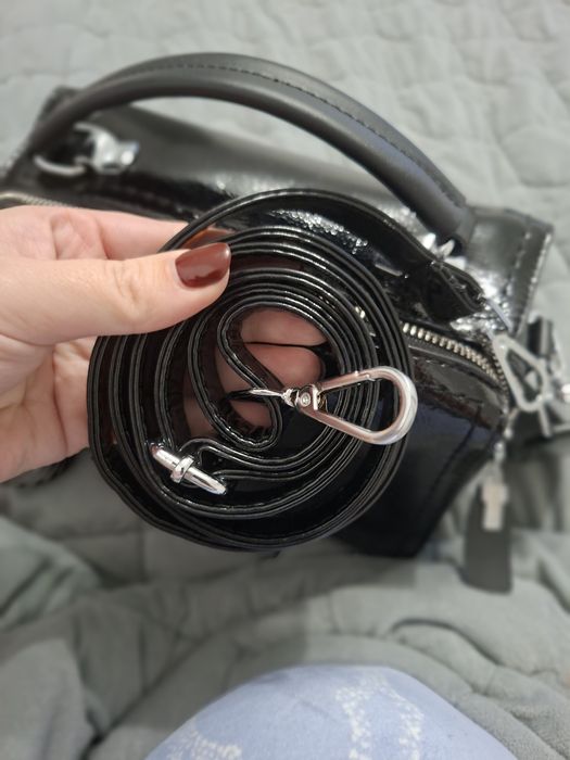 Жіноча лаковані сумка(шкіра)