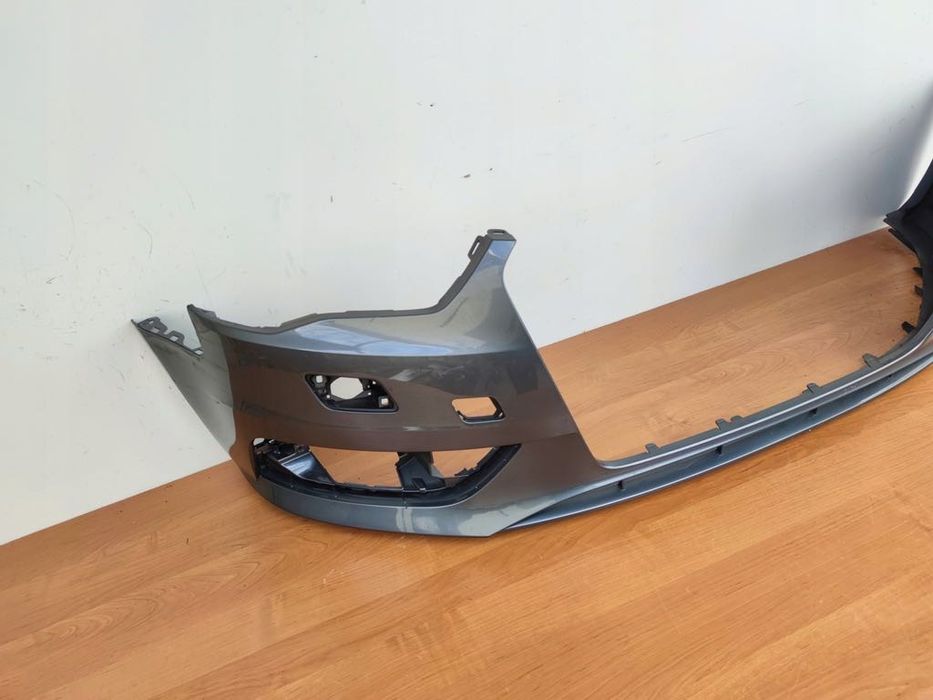 Передній бампер Audi A3 8V без датчиків