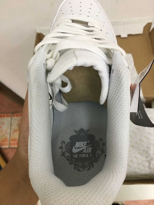 Nike, białe trampki, rozmiar 42