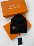 Шапка Louis Vuitton чорна