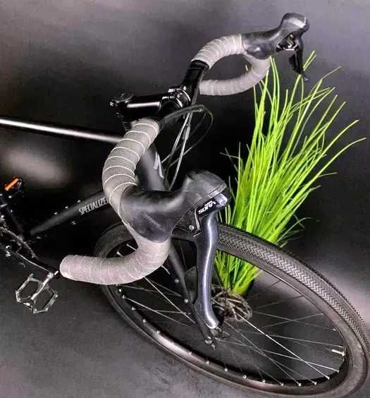 Велосипед гревел Specialized sequoia на осях Sora-Alivio