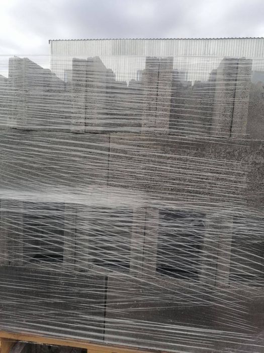 Блок незнімної опалубки  несъемной  опалубки на складі