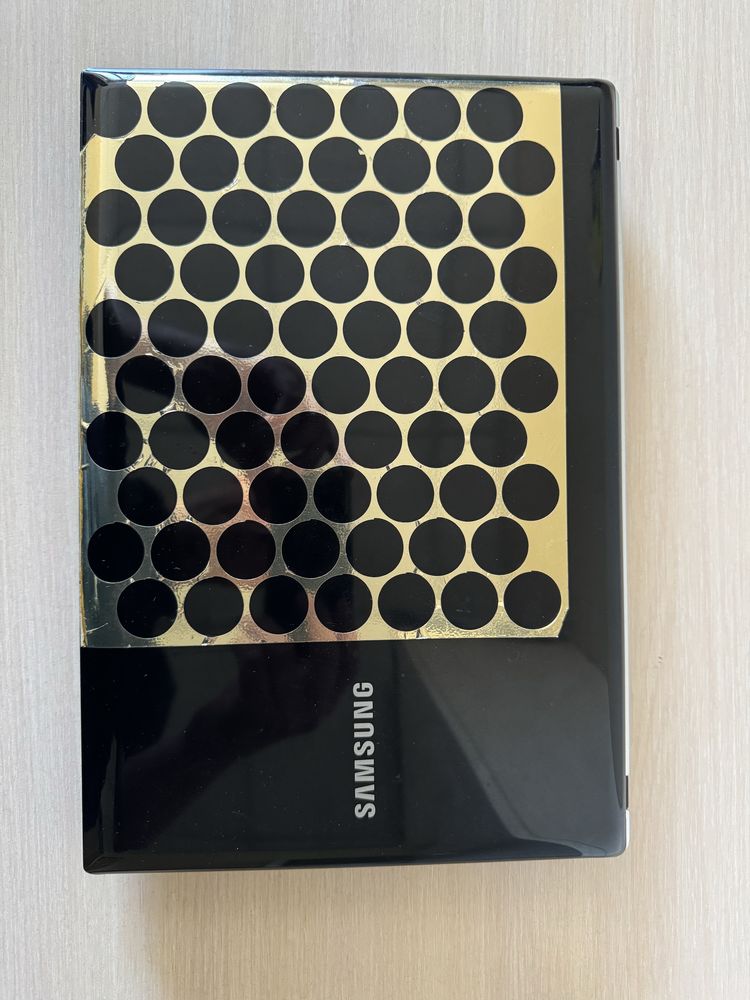 Ноутбук Samsung RV410  в гарному стані