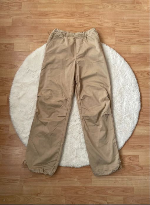 Nowe beżowe spodnie wiosenne CROPP Denim - rozmiar 34