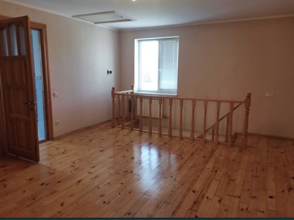 Продам будинок у М.Олександрівці 200м2(ділянка 15,5сот