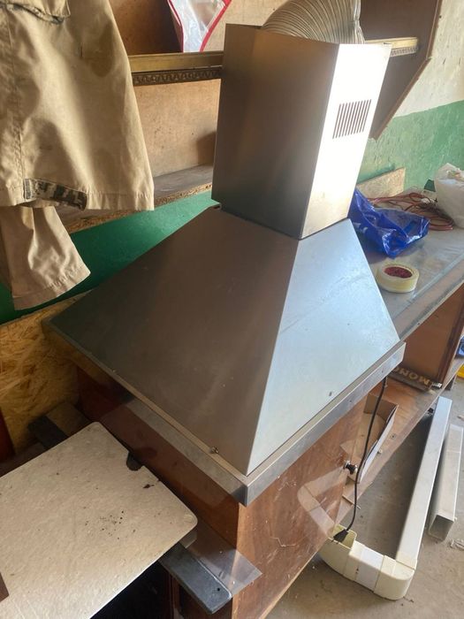 Газова поверхня Ariston