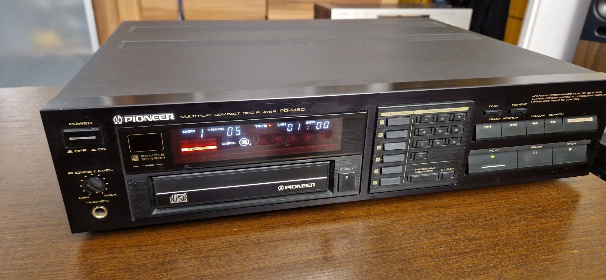 Odtwarzacz CD zmieniarka pioneer PD M60