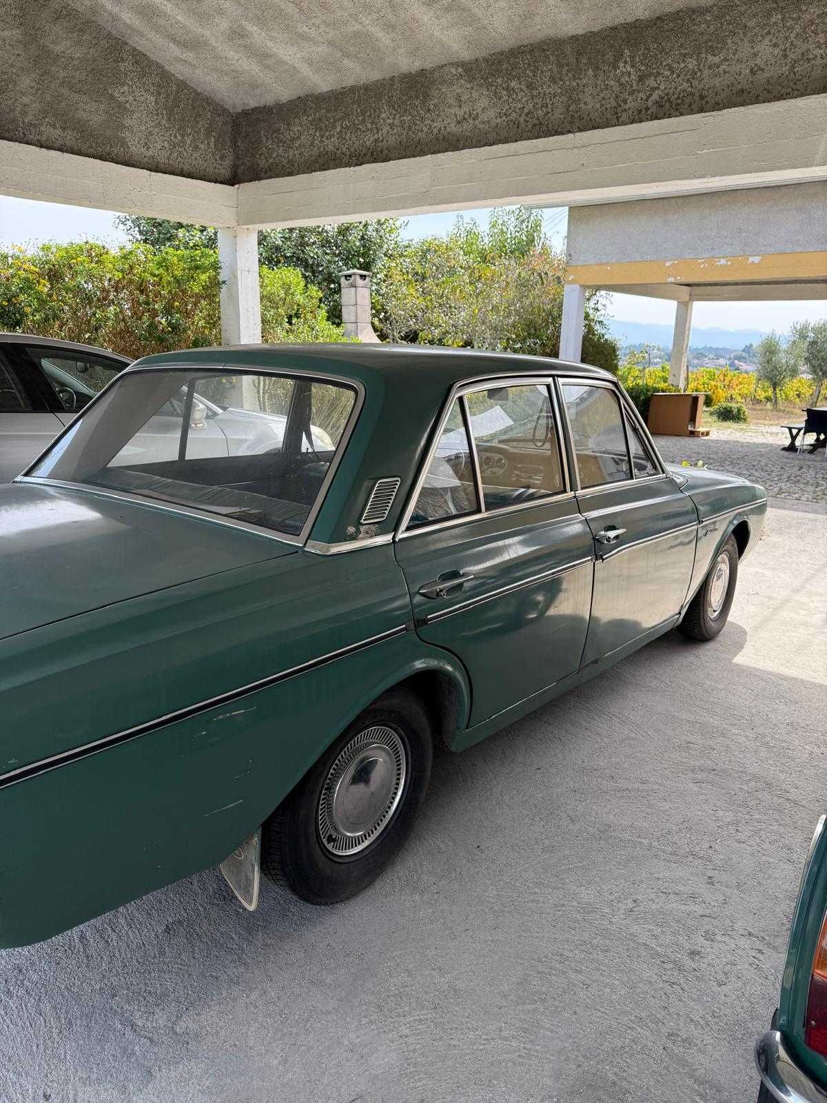 Clássico Impecável - Ford Taunus 20M V6 de 1965