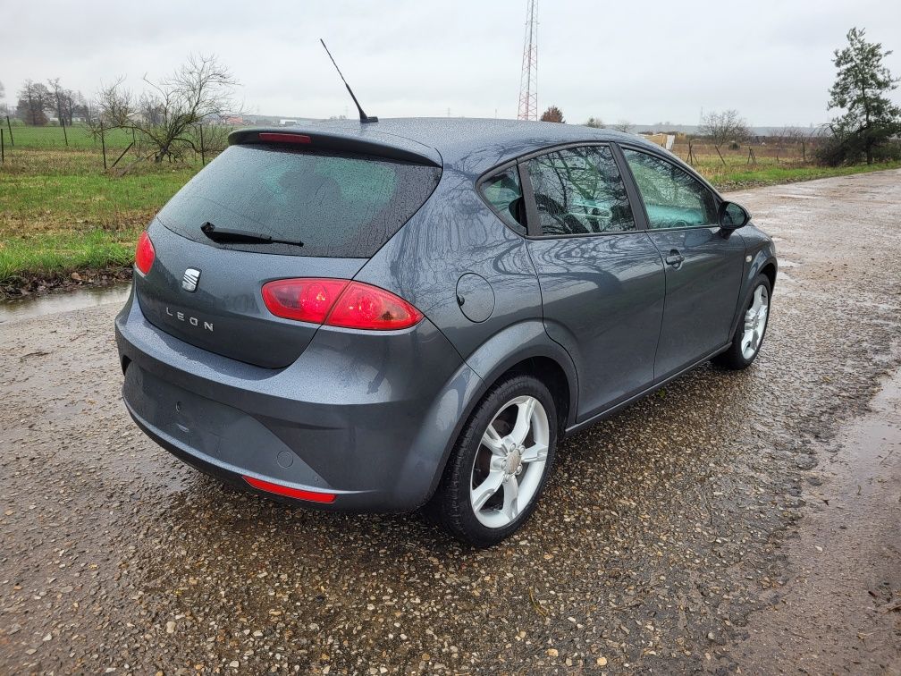 Seat Leon II lift Pakiet Fr