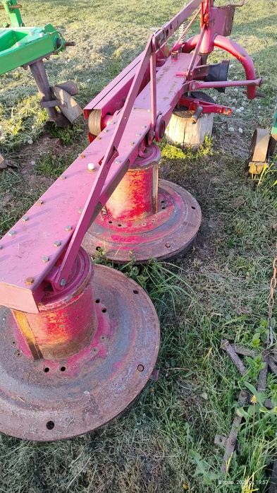 Продам роторну косарку