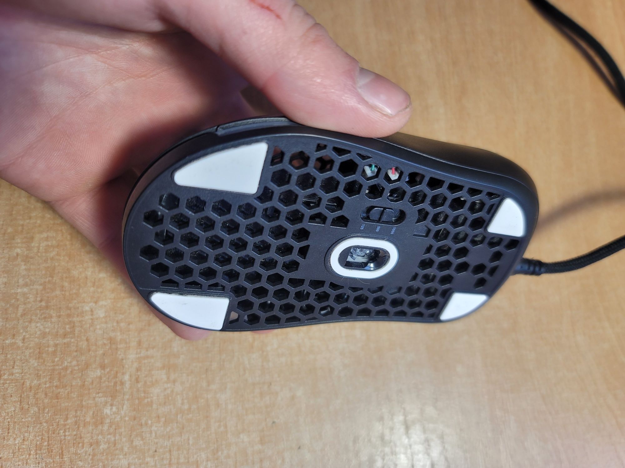 PWNAGE Ultra Custom Ergo Gen 2 Wireless RGB Gaming Mouse Honeycomb Sid