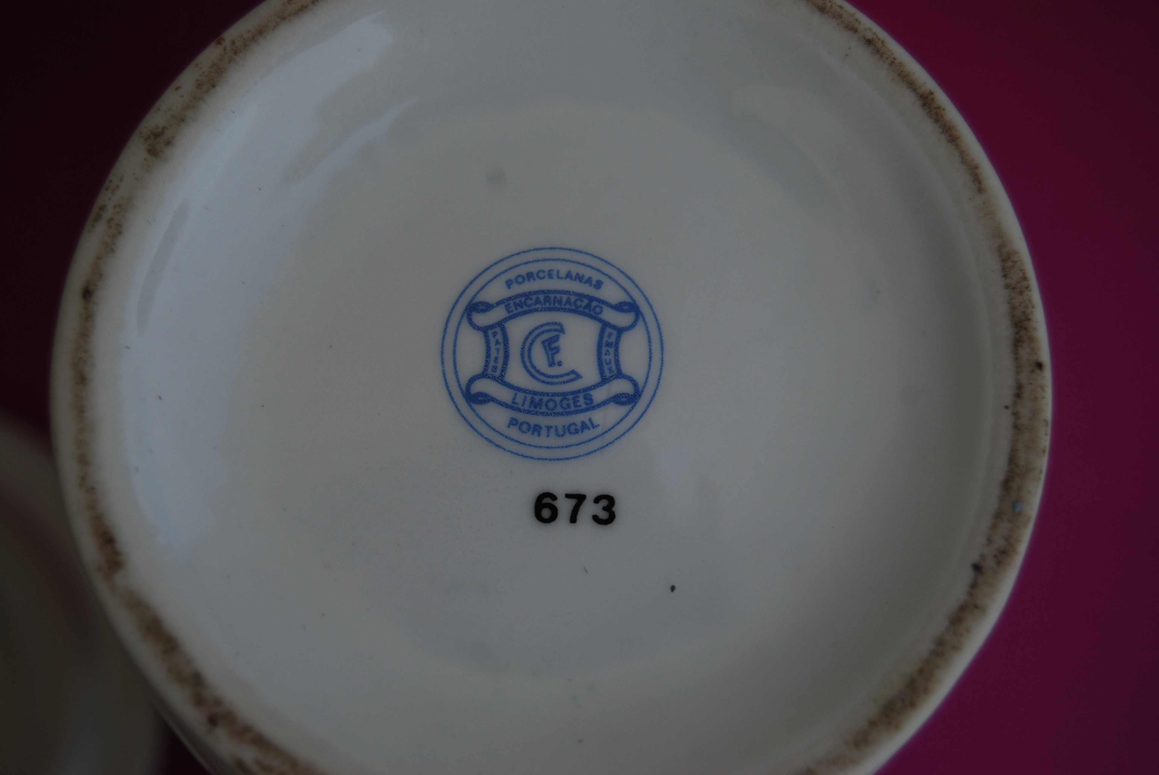 Pote Porcelana Encarnação Limoges