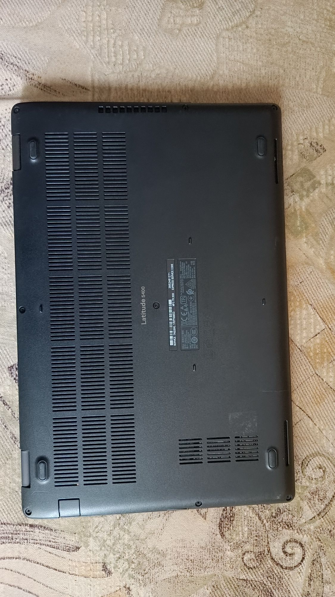 Продам ноутбук Dell 5400