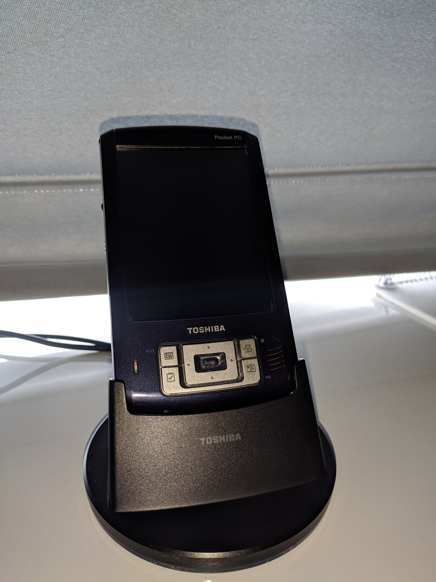 Toshiba Pocket PC e805 , КПК , карманный компьютер, раритет .PDA compa