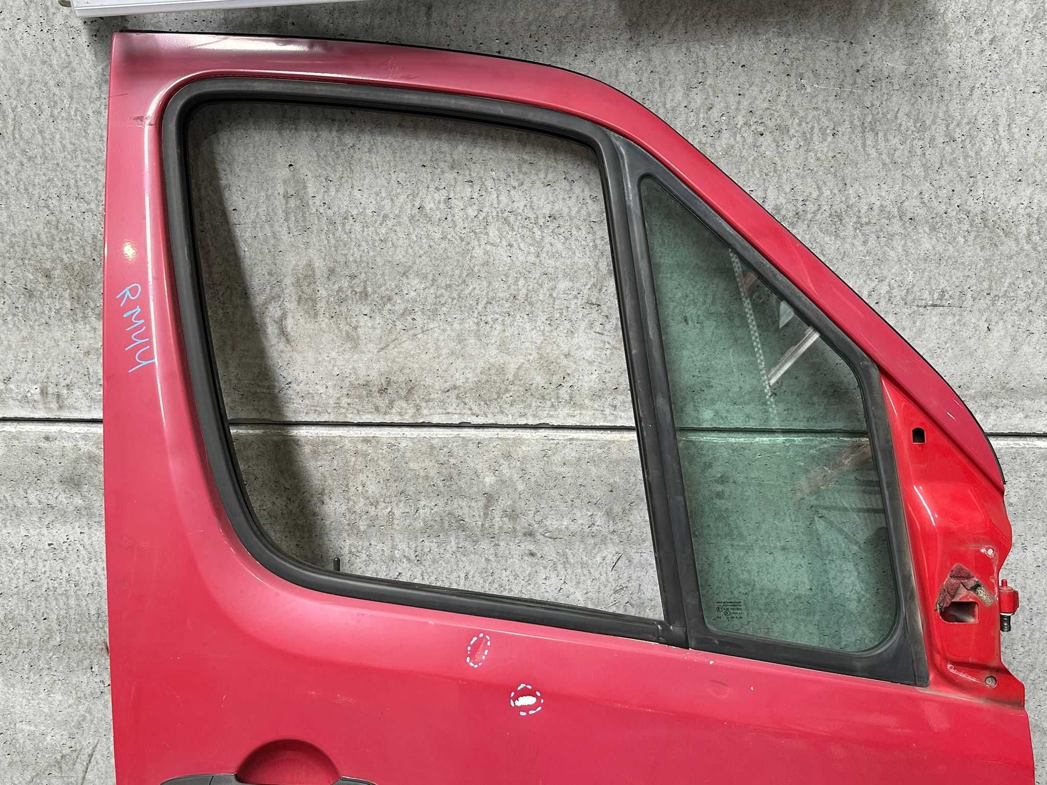 Porta frente direita VW Crafter/ Mercedes Sprinter  (2011)