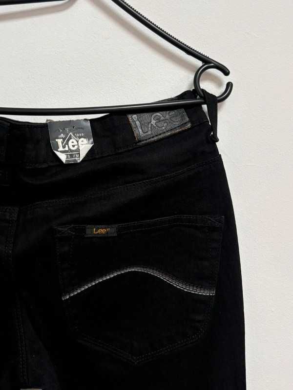 Spodnie damskie jeansowe Lee Elly W14 czarne elastyczne slim fit