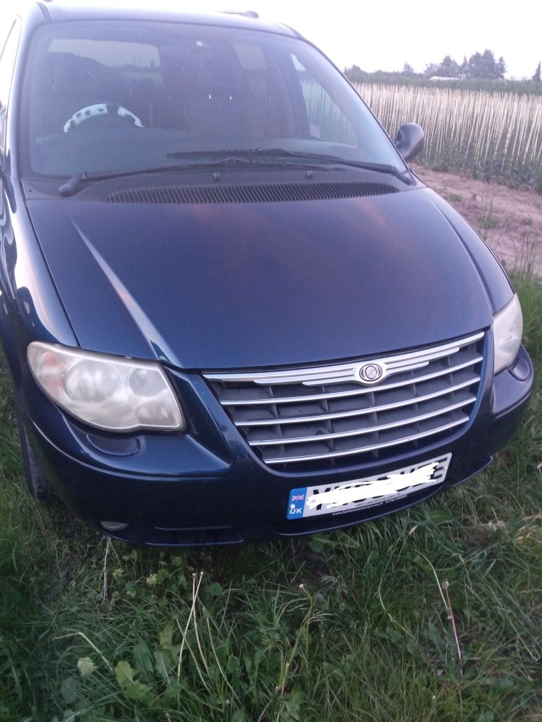 Zderzak przód Chrysler Voyager IV Grand Voyager IV 04-07 lift PB8